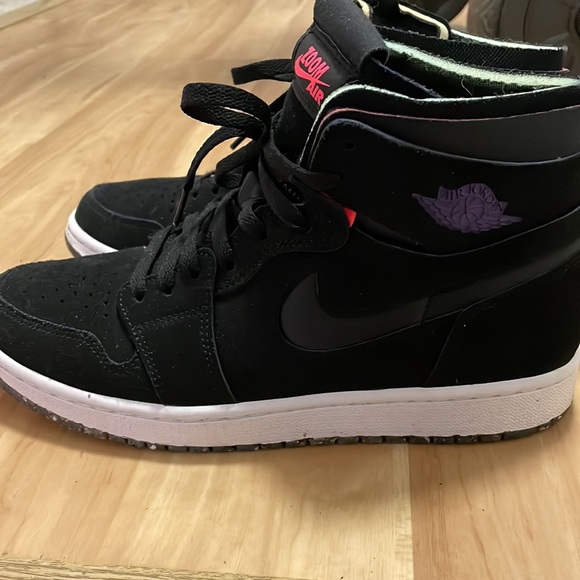 Air Jordan 1 CMFT - Black/Court Purple - Picture 2 of 4